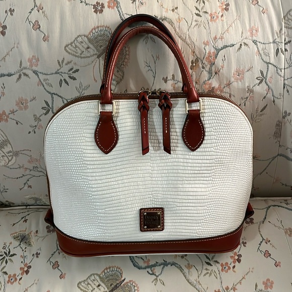 Dooney & Bourke Handbags - dooney & bourke white purse